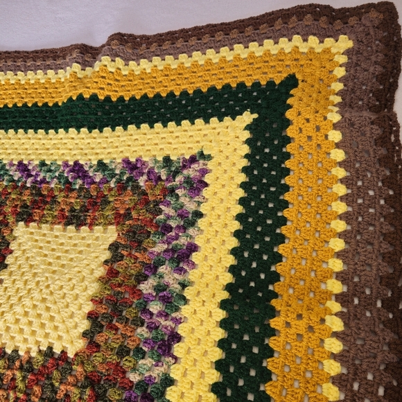 Grandma Square Crochet Throw Blanket hand made about 38x38 - Picture 5 of 6